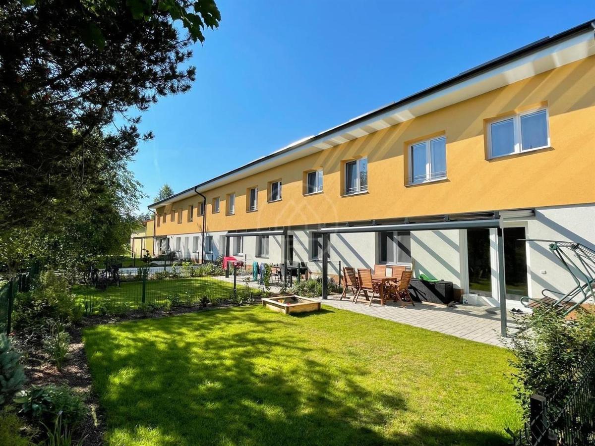 Private Luxury Apartments Frymburk Extérieur photo