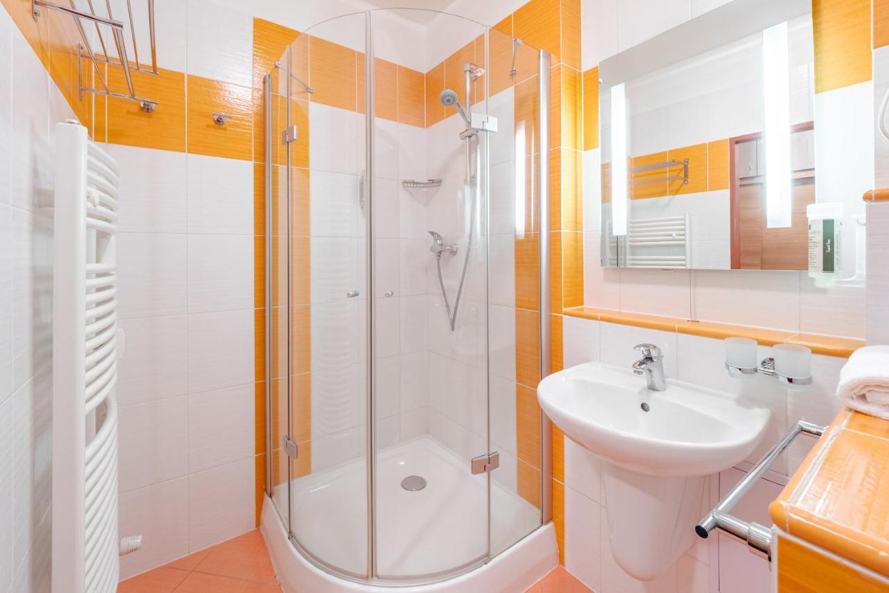 Private Luxury Apartments Frymburk Extérieur photo